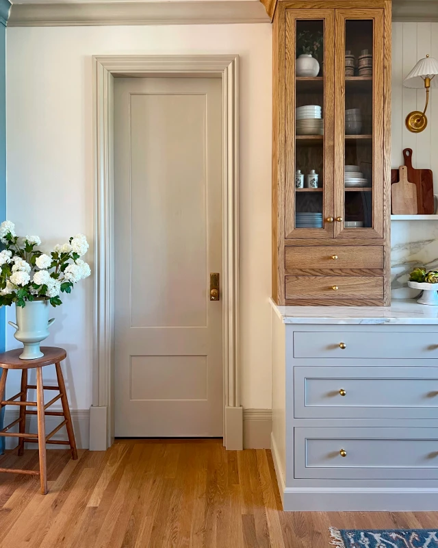 82-shaker-sticking-Kismet-House